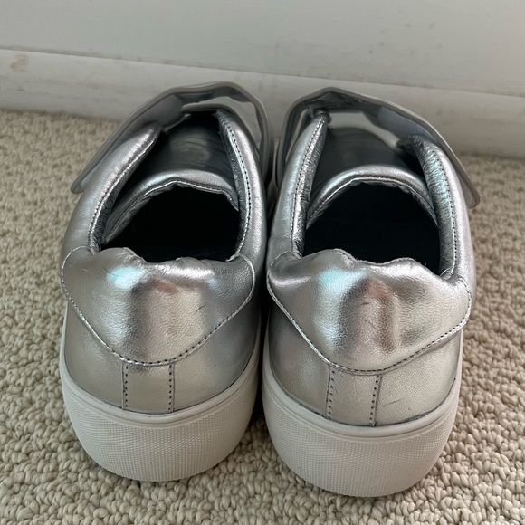 J/Slides - Picture 2 of 6